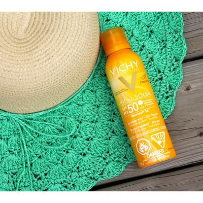 Kem Chống Nắng Toàn Thân Dạng Xịt SPF 50 PA+++ Vichy Ideal Soleil