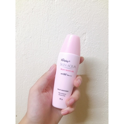 Kem chống nắng Sunplay Skin Aqua Silky White Gel