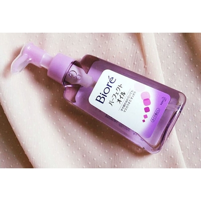 Dầu tẩy trang Biore Makeup Removing Perfect Oil