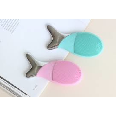 Máy rửa mặt Wellderma Cleansing Fish