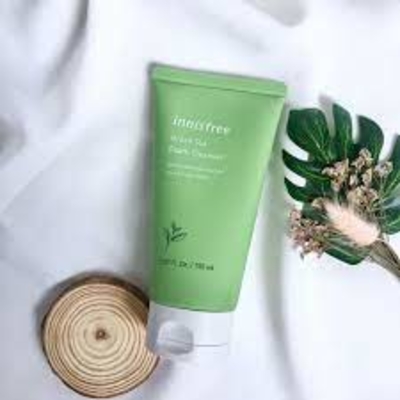 Sữa rửa mặt Innisfree Green Tea Cleansing Foam