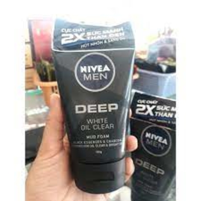 Sữa rửa mặt Nivea Men Deep White Oil Clear