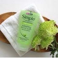 Sữa rửa mặt Simple Kind To Skin Refreshing Facial Wash