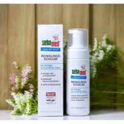 Sữa rửa mặt Sebamed pH 5.5 Antibacterial Cleansing Foam