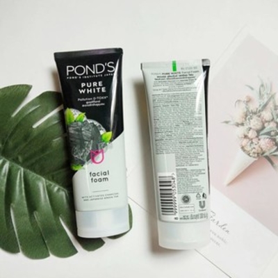 Sữa rửa mặt Pond’s Pure Pollution Out
