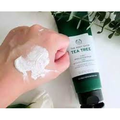 Sữa rửa mặt The Body Shop Tea Tree 3-In-1 Wash Scrub Mask