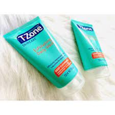 Sữa rửa mặt T-zone Skincare Exfoliating Daily Wash Deep Cleansing