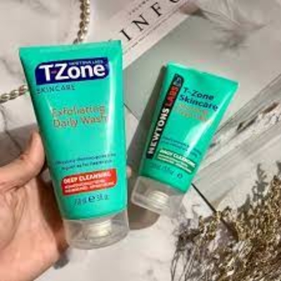 Sữa rửa mặt T-zone Skincare Exfoliating Daily Wash Deep Cleansing