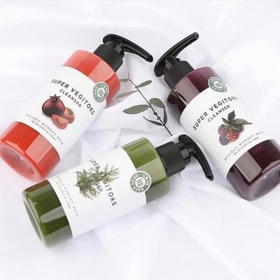 Sữa rửa mặt Wonder Bath Super Vegitoks Cleanser