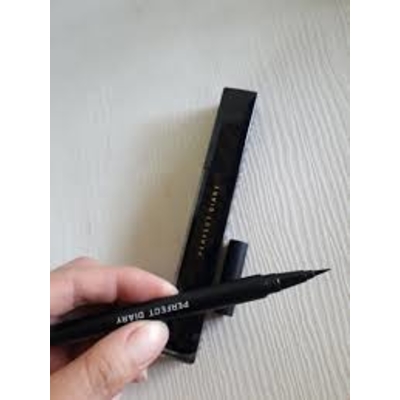 Bút kẻ mắt Perfect Diary dạng Gel Charisma