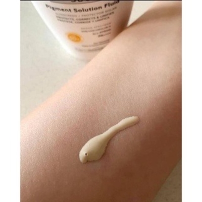 Kem chống nắng Heliocare Pigment Solution Fluid