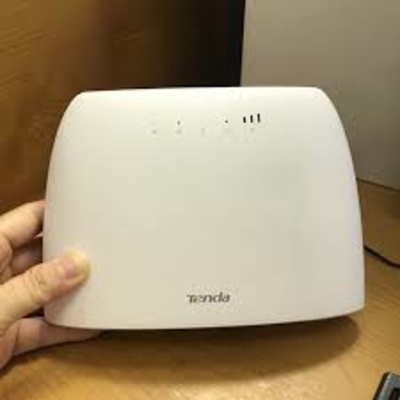 Bộ phát Wifi Tenda 4G03