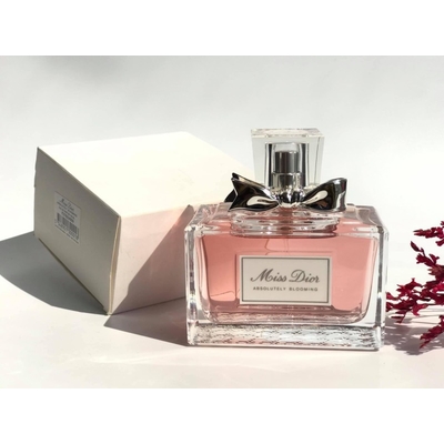 Nước hoa Miss Dior Absolutely Blooming