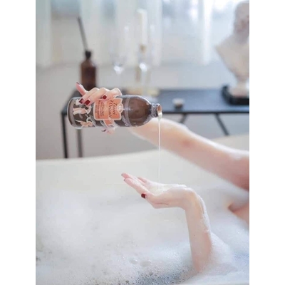 Sữa tắm nước hoa Tesori dOriente hoa sen