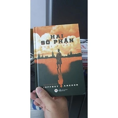 Mua sách Hai số phận