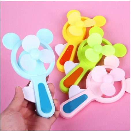 quạt mini cầm tay cute