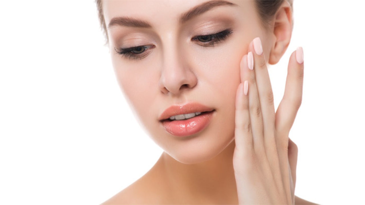 nên dùng kem chống nắng dạng gel hay sữa