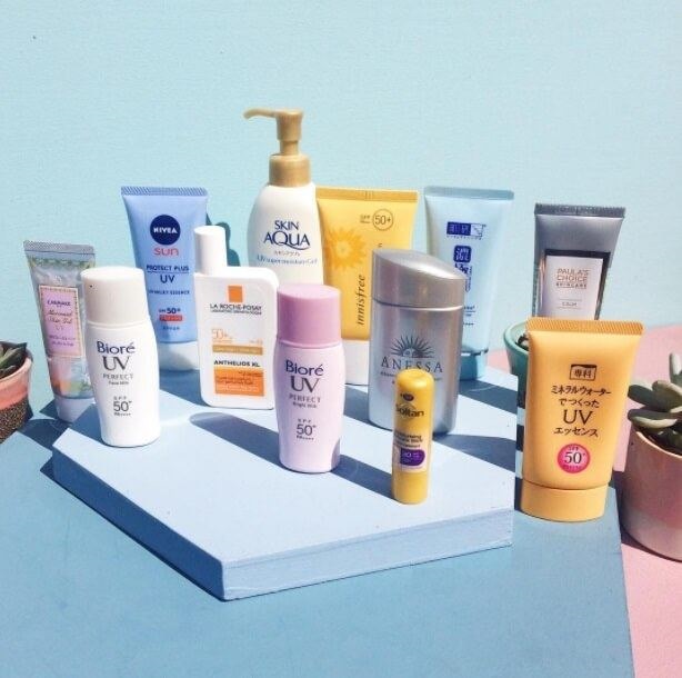 nên dùng kem chống nắng dạng gel hay sữa