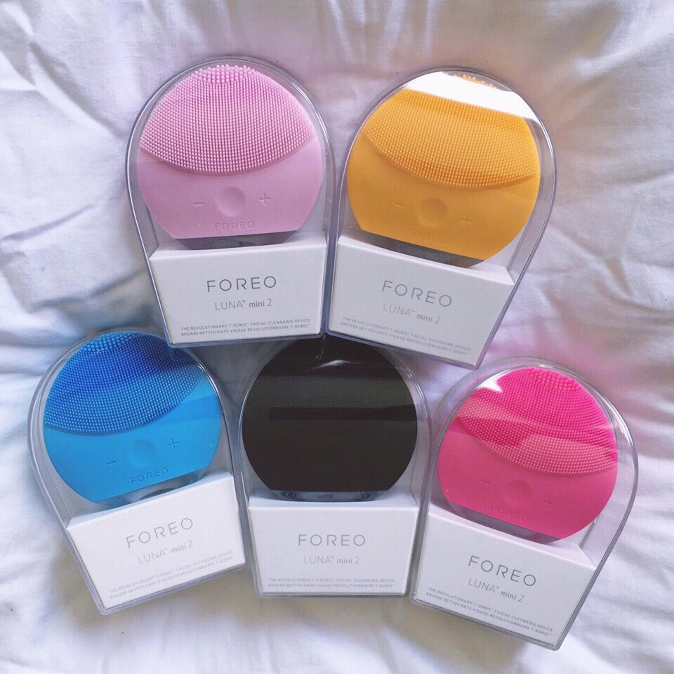 da mụn có nên dùng máy rửa mặt