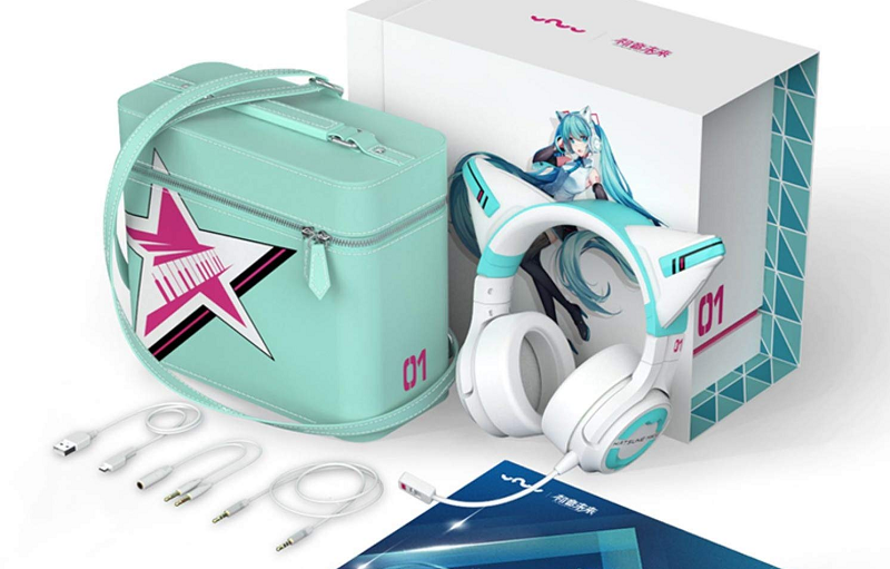 Review tai nghe mèo hatsune miku