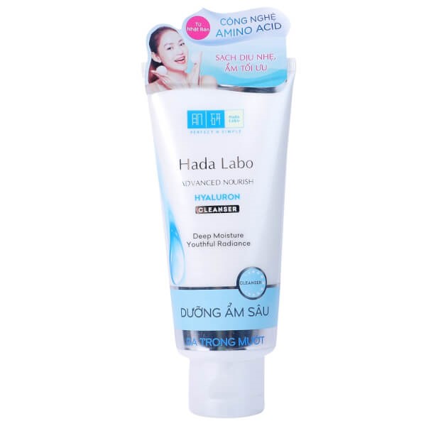 Da khô nên dùng sữa rửa mặt nào