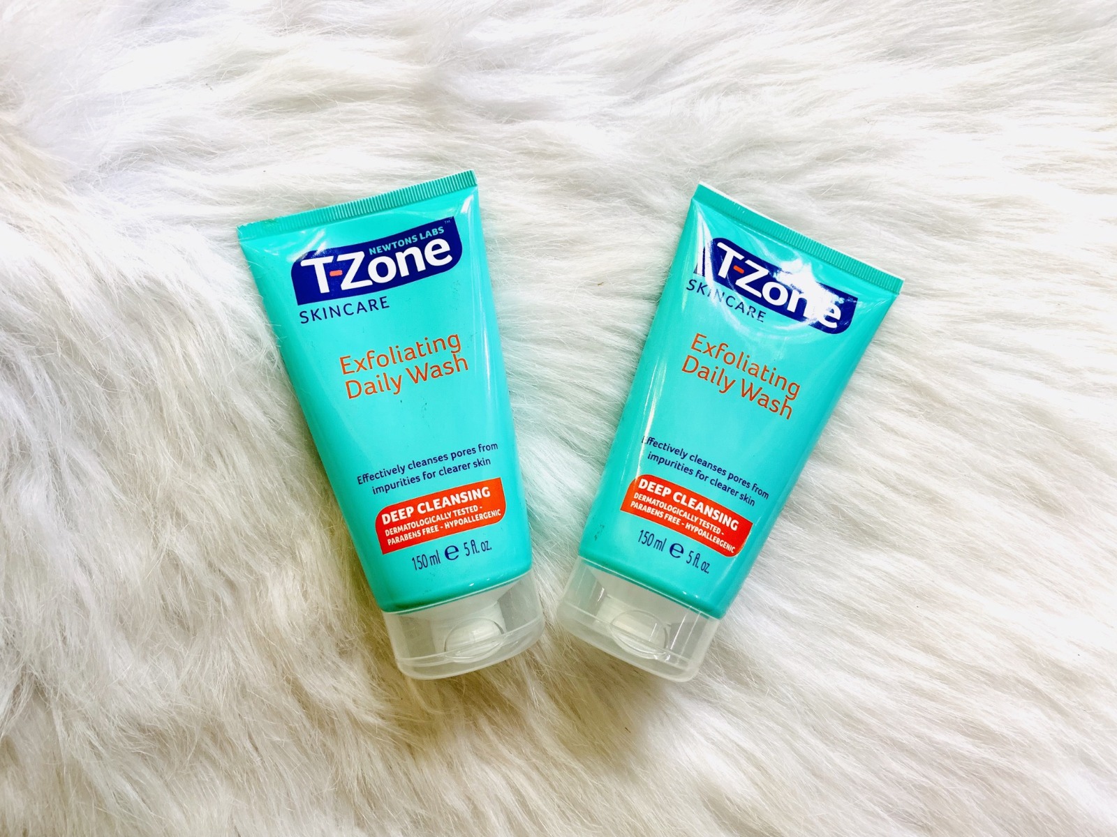 Sữa rửa mặt T-zone Skincare Exfoliating Daily Wash Deep Cleansing