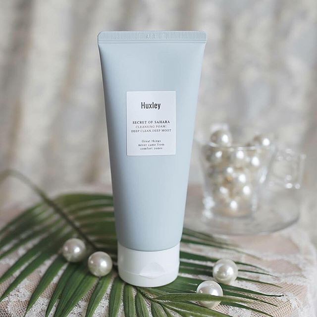 Sữa rửa mặt Huxley Cleansing Foam Deep Clean Deep Moist