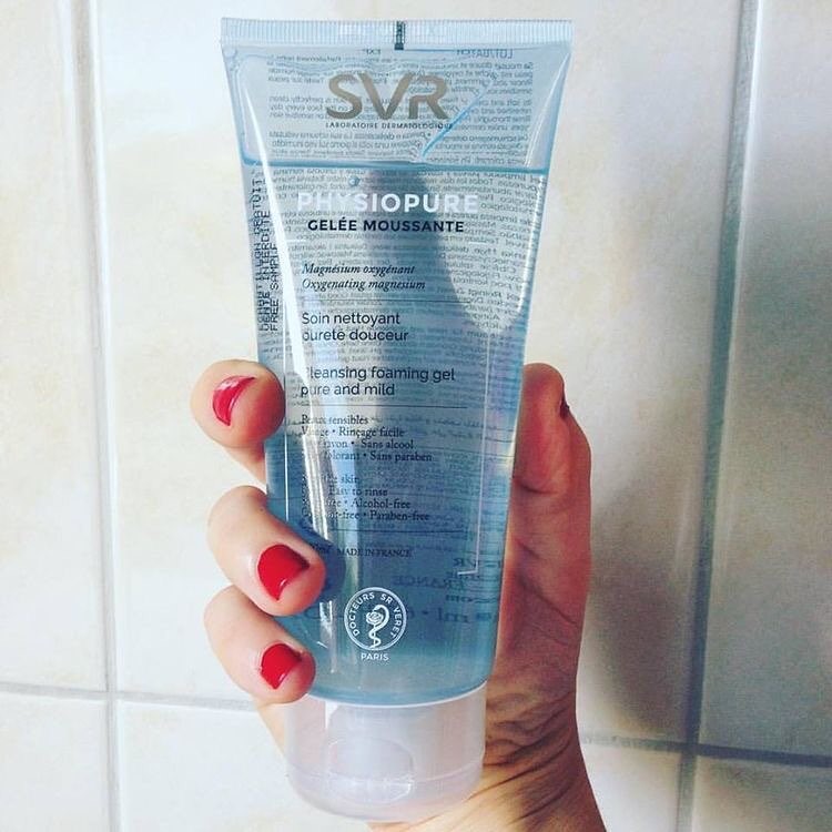 review sữa rửa mặt SVR