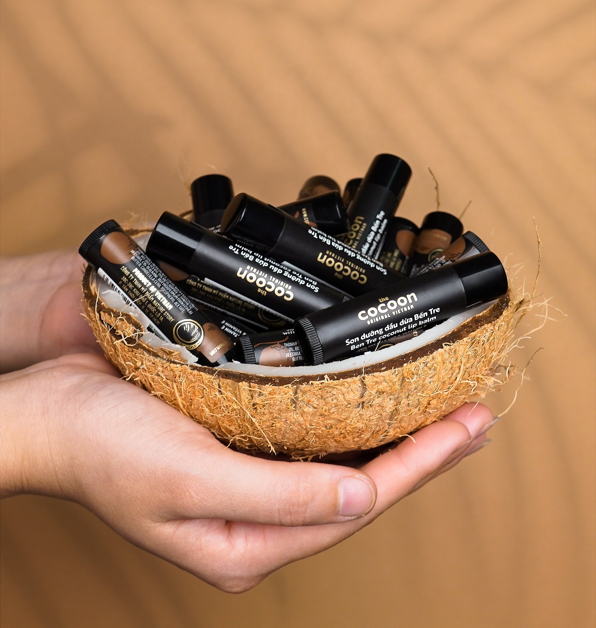 son dưỡng môi giá học sinh