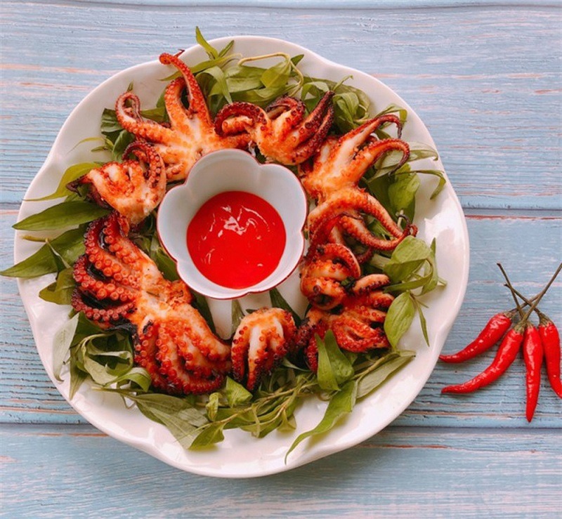 một số món ăn với bếp nướng than hoa