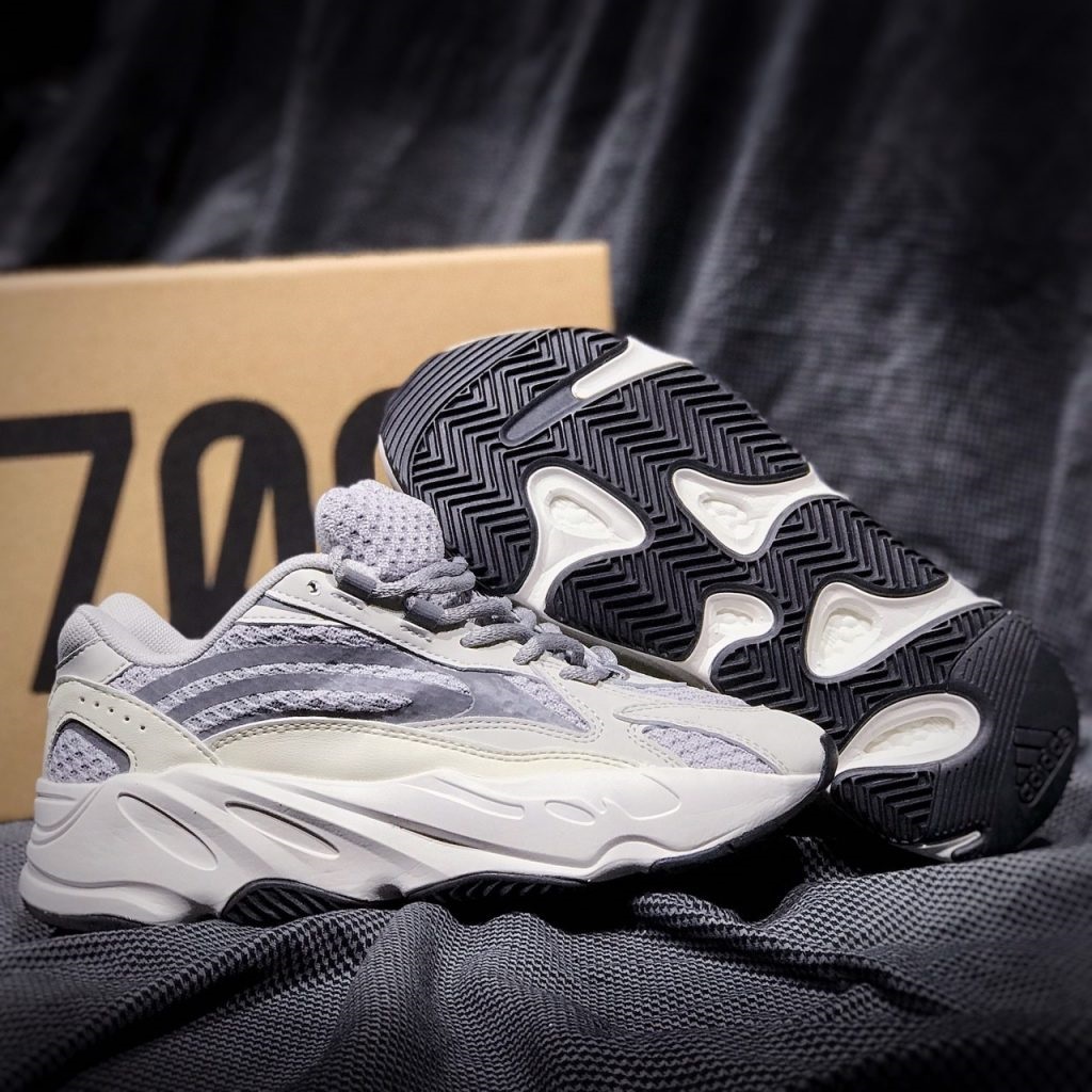Giày Adidas Yeezy 700 Static