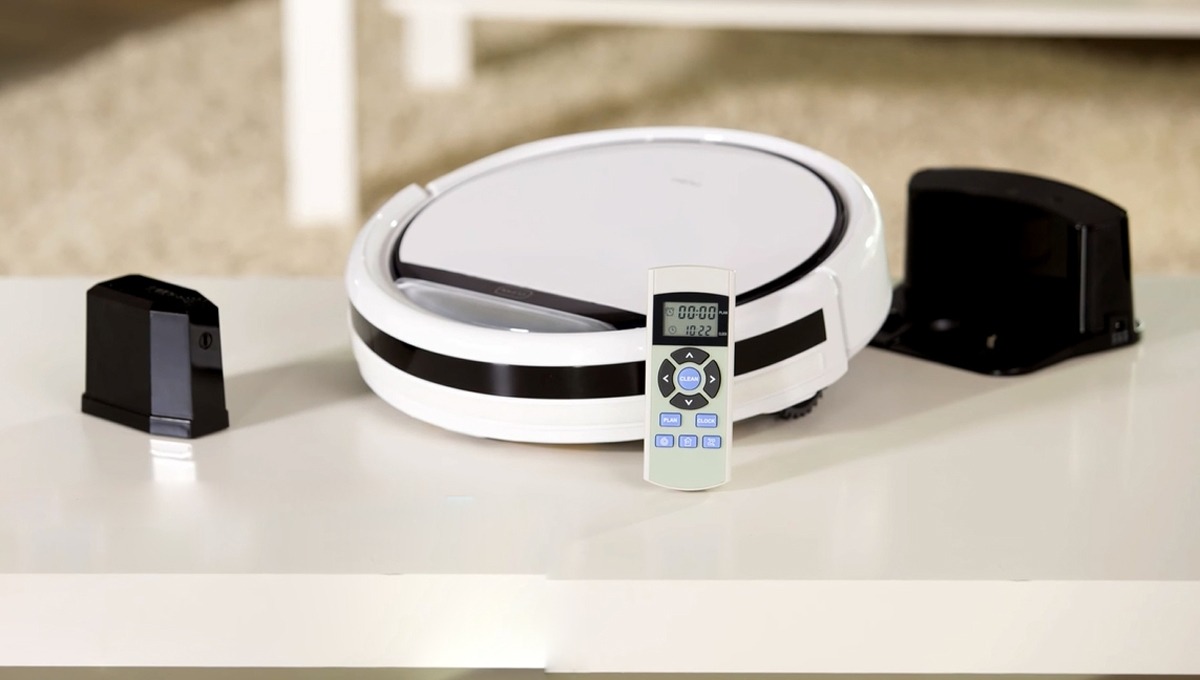 robot hút bụi lau nhà Medion