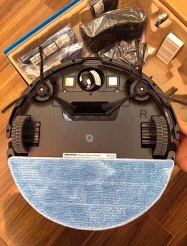 hình ảnh bên dưới máy hút bụi Medion