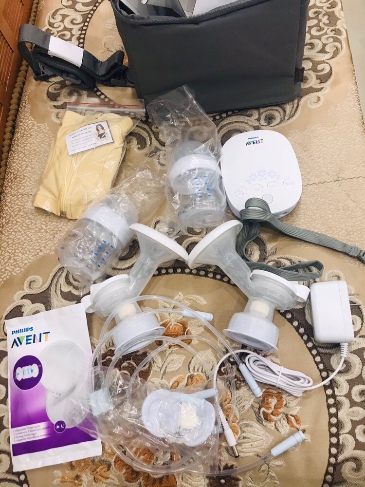 máy hút sữa Philips Avent hoa tuyết