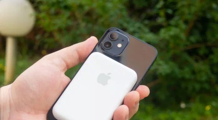 sạc dự phòng magsafe