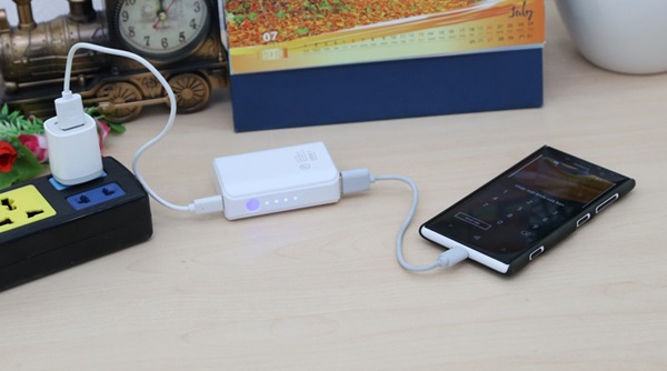 sạc dự phòng bị phồng