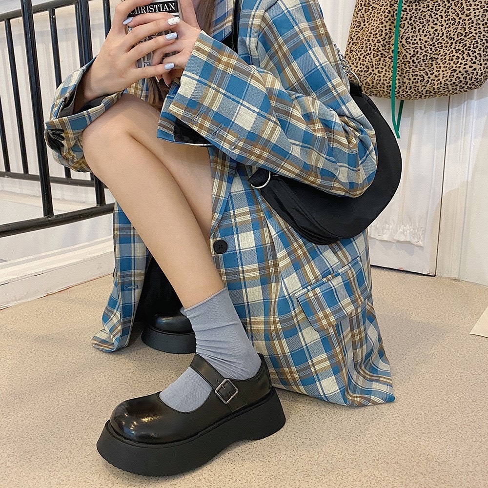 xu hướng giày nữ