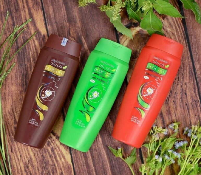 Dầu gội trị gàu Thái Dương 7