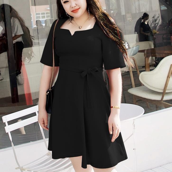 Đầm dự tiệc cho người mập thắt eo