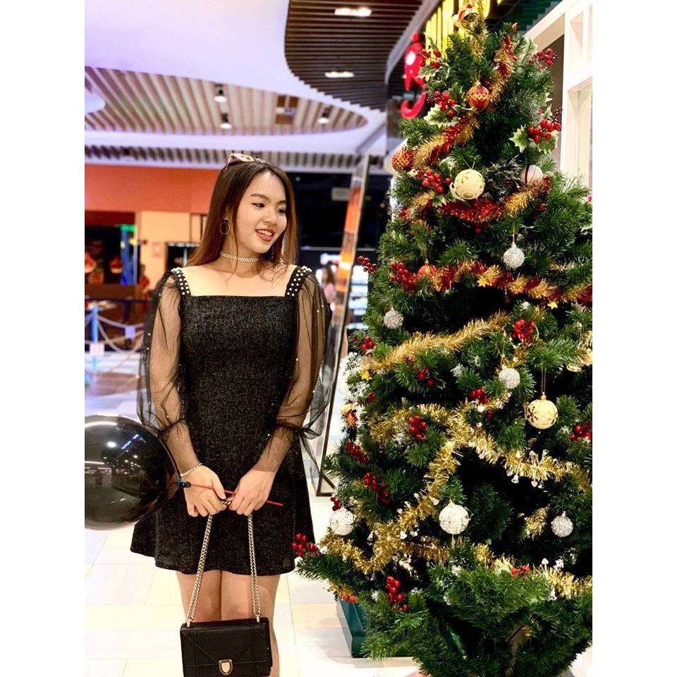 Đầm dự tiệc đen phối tay voan