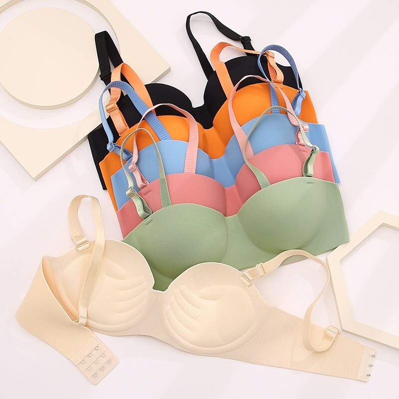 Áo lót nâng ngực con gái nhất định phải có