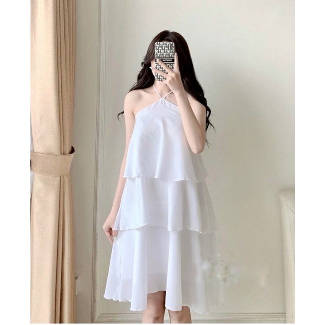 Váy cổ yếm 3 tầng đi biển siêu xinh