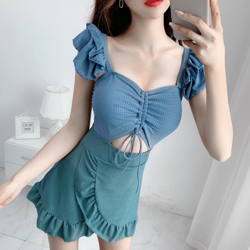 Set đồ đi biển hot nhất hiện nay