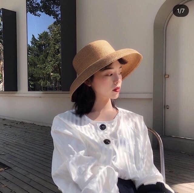 Mũ cói kiểu lồng đèn đơn giản đi biển