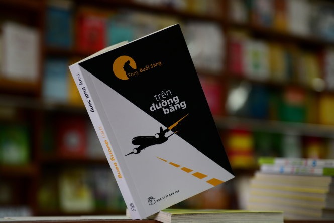 review sách trên đường băng