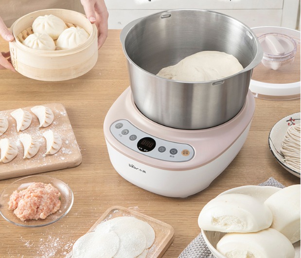 máy đánh trứng nhào bột