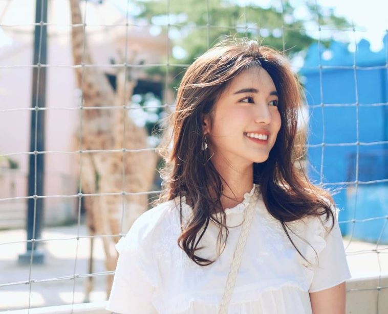 Cách tạo dáng chụp ảnh sang chảnh