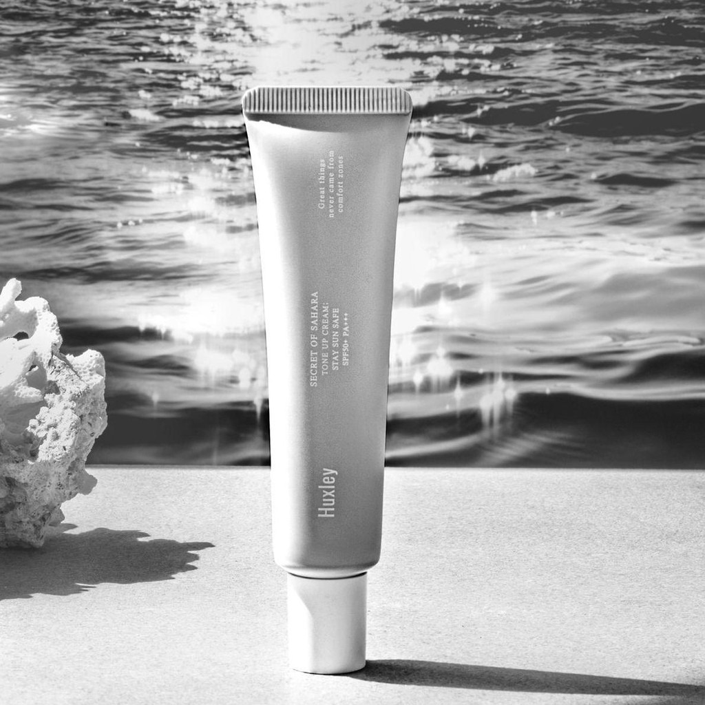 kem chống nắng nâng tone